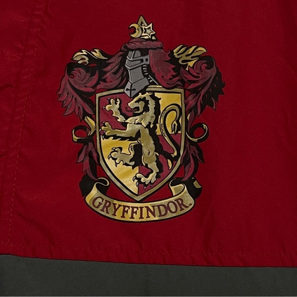 Universal Studios Harry Potter Gryffindor WIndbreaker Gray Red Size Small - Picture 3 of 6